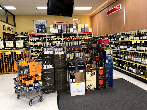 Wine Store «Manchester Wine & Liquors», reviews and photos, 1010 Tolland Turnpike, Manchester, CT 06042, USA