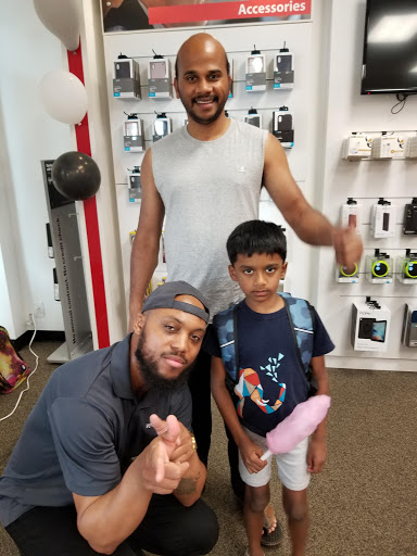 Cell Phone Store «Verizon Authorized Retailer, TCC», reviews and photos, 4737 Concord Pike #590, Wilmington, DE 19803, USA