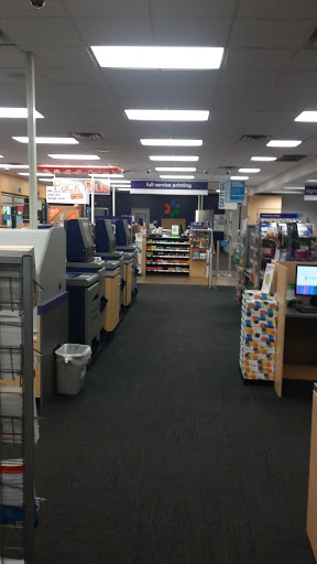 Print Shop «FedEx Office Print & Ship Center», reviews and photos, 15951 Goldenwest St, Huntington Beach, CA 92647, USA