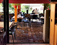Atmosphère du Restaurant Les Tilleuls à Castelnaud-la-Chapelle - n°4