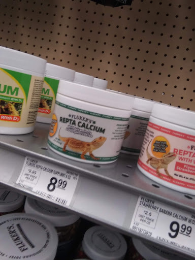 Pet Store «PetSmart», reviews and photos, 2211 Barrett Dr, Greenfield, IN 46140, USA