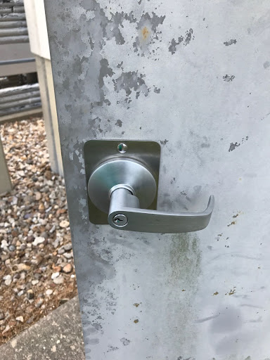 Locksmith «Texas Premier Locksmith», reviews and photos, 600 W 28th St #105, Austin, TX 78705, USA