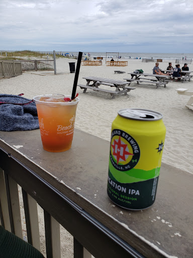 Bar & Grill «Tiki Hut», reviews and photos, 1 S Forest Beach Dr, Hilton Head Island, SC 29928, USA