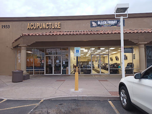 Holy Hill Acupuncture Clinic
