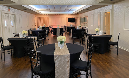 Funeral Home «Stowers Funeral Home», reviews and photos, 401 W Brandon Blvd, Brandon, FL 33511, USA