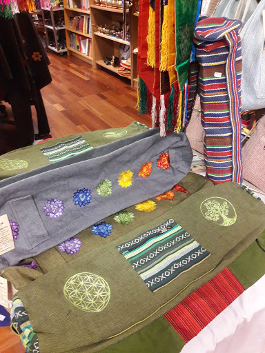 Gift Shop «Tibetan Himalayan Gift Shop», reviews and photos, 746 E Chatham St b, Cary, NC 27511, USA