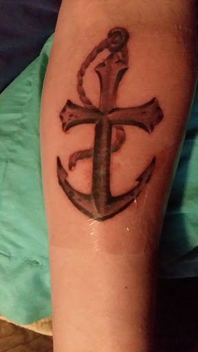 Tattoo Shop «The Shop», reviews and photos, 141 S Grand Ave, Fowlerville, MI 48836, USA