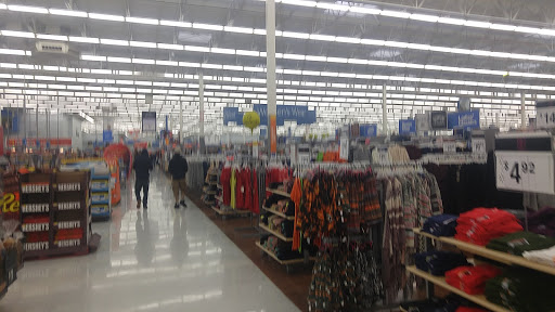 Department Store «Walmart Supercenter», reviews and photos, 555 W Genesee St, Lapeer, MI 48446, USA