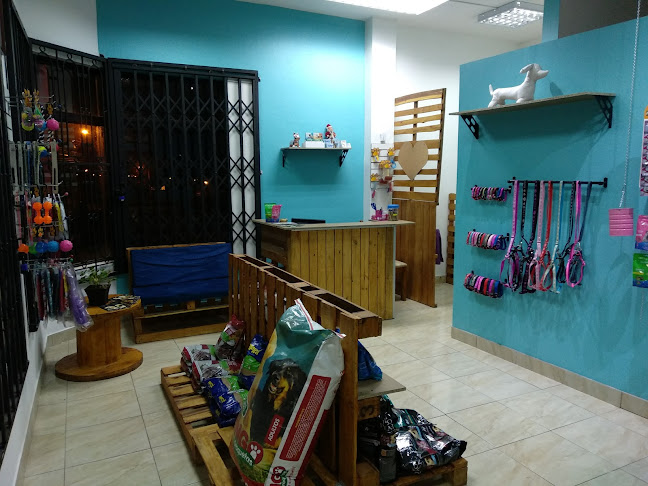 VetLove Veterinaria Y Peluqueria Canina - Quito