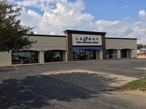 Furniture Store «La-Z-Boy Furniture Galleries», reviews and photos, 12189 Montgomery Rd, Loveland, OH 45140, USA