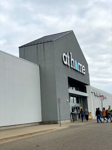Home Goods Store «At Home», reviews and photos, 4620 Stadium Dr, Kalamazoo, MI 49008, USA