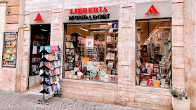 Mondadori Bookstore Grosseto (libreria)