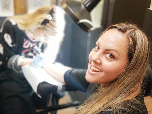 Tattoo Shop «South Side Tattoo», reviews and photos, 2208 E Carson St, Pittsburgh, PA 15203, USA