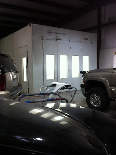 Auto Body Shop «Beautiful Bodies Auto & Truck», reviews and photos, 10437 Lewistown Rd, Ashland, VA 23005, USA