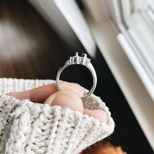 Jewelry Store «Bergstrom Jewelers», reviews and photos, 1695 West End Blvd, St Louis Park, MN 55416, USA