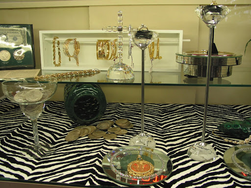 Pawn Shop «San Bernardino Loan & Jewelry», reviews and photos, 376 N D St, San Bernardino, CA 92401, USA