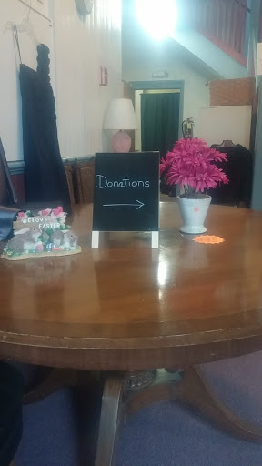 Thrift Store «Clothes Tree», reviews and photos, 906 Bantam Rd, Bantam, CT 06750, USA