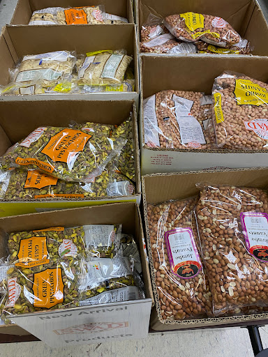 Indian Grocery Store «Frederick Bazaar - Indian - Pak Grocery Store», reviews and photos, 45 Waverley Dr, Frederick, MD 21702, USA