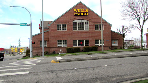 Bank «Wells Fargo Bank», reviews and photos
