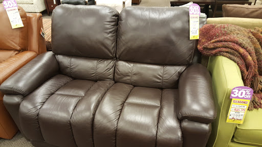 Furniture Store «La-Z-Boy Furniture Galleries», reviews and photos, 11625 S Orange Blossom Trail, Orlando, FL 32837, USA