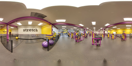 Gym «Planet Fitness», reviews and photos, 2560 N Harlem Ave, Elmwood Park, IL 60707, USA
