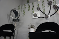 Hair Salón - Ultimate Beauty Lounge UBL - Salon De Belleza & hair extensions & fades in sacramento - Photo 8 - Car repair in Sacramento, CA, Sacramento