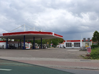 Q1 Tankstelle