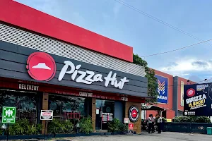 Pizza Hut - Moratuwa image
