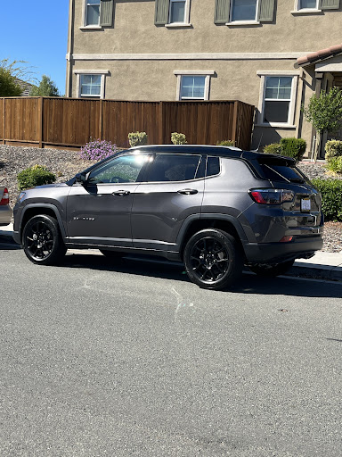 Car Dealer «Antioch Chrysler Jeep Dodge», reviews and photos, 1810 Auto Center Dr, Antioch, CA 94509, USA