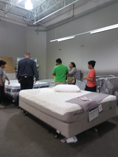 Non-Profit Organization «Goodwill Store», reviews and photos, 16650 Mercantile Blvd, Noblesville, IN 46060, USA