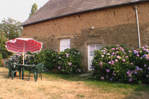 Le Pommier - Gîtes de France à Bazouges-la-Pérouse