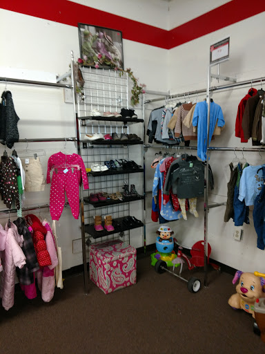 Thrift Store «The Salvation Army Family Store & Donation Center», reviews and photos, 605 S Opdyke Rd, Auburn Hills, MI 48326, USA
