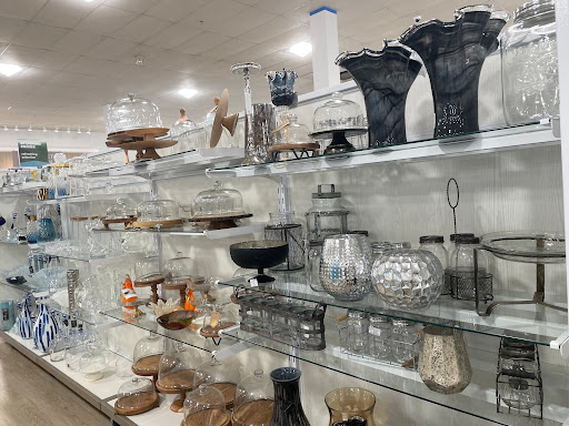 Department Store «HomeGoods», reviews and photos, 43635 W Oaks Dr, Novi, MI 48377, USA