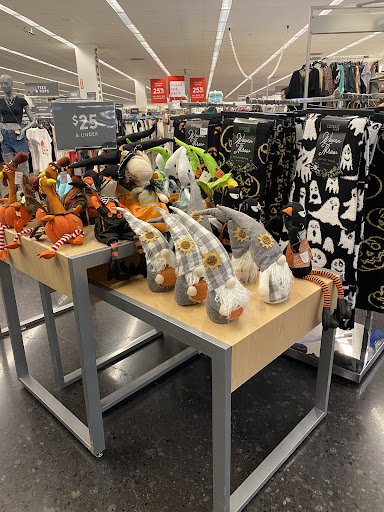 Department Store «Nordstrom Rack», reviews and photos, 3920 124th Ave SE, Bellevue, WA 98006, USA