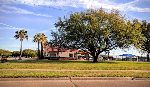 Public Swimming Pool «Nessler Swimming Pool», reviews and photos, 1700 5th Ave N, Texas City, TX 77590, USA