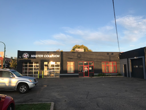 Auto Body Shop «Paramount Auto Body / Master Collision», reviews and photos, 224 W Lake St, Minneapolis, MN 55408, USA