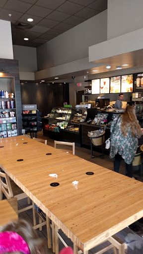 Coffee Shop «Starbucks», reviews and photos, 515 Village Center Dr, Burr Ridge, IL 60527, USA