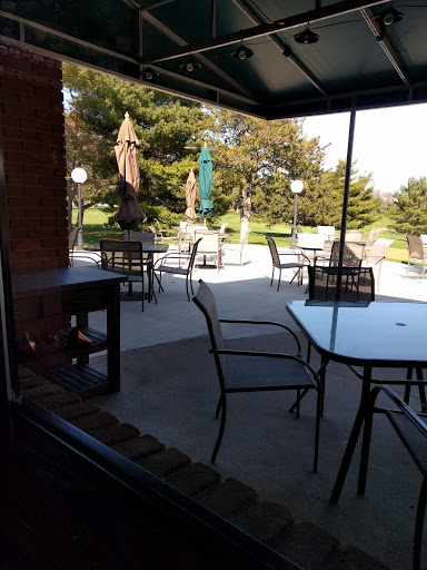 Golf Course «Thunderbird Hills Golf Course / Bar North Bistro», reviews and photos, 1316 Mudbrook Rd, Huron, OH 44839, USA