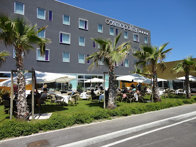 Cosmopolitan Hotel Via Alcide De Gasperi, 2, 62010 Civitanova Marche MC, Italia