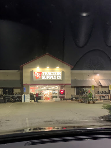 Home Improvement Store «Tractor Supply Co.», reviews and photos, 82 Turnpike Rd, Ipswich, MA 01938, USA