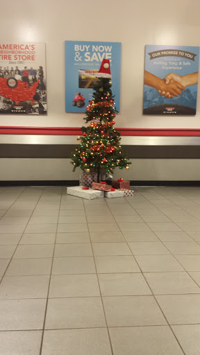 Tire Shop «Discount Tire Store - Plainfield, IN», reviews and photos, 2642 E Main St, Plainfield, IN 46168, USA