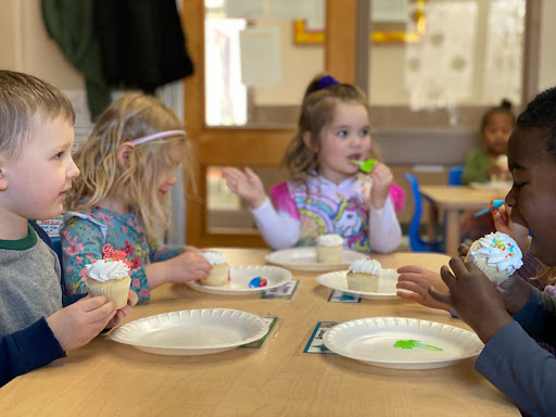 Day Care Center «Sparkles! Child Care Centers at Fair Oaks», reviews and photos, 12001 Lee Hwy, Fairfax, VA 22030, USA