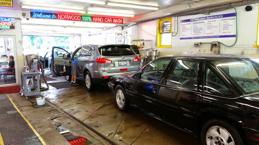 Car Wash «Norwood Park Hand Car Wash», reviews and photos, 6190 N Northwest Hwy, Chicago, IL 60631, USA