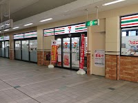 セブン-イレブン 小田急六会日大前店