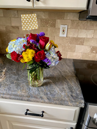 Florist «Z Florist», reviews and photos, 804 Mt Royal Blvd, Pittsburgh, PA 15223, USA