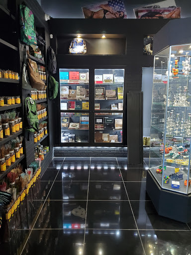 Vaporizer Store «ROCK N ROLL IT SMOKE SHOP AND VAPE SHOP», reviews and photos, 11750 Barker Cypress Rd, Cypress, TX 77433, USA