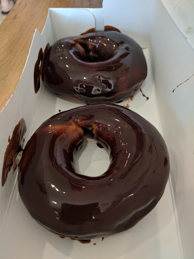 Bakery «Krispy Kreme Doughnuts», reviews and photos, 2128 W Brandon Blvd, Brandon, FL 33511, USA