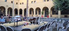 Atmosphère du Restaurant bistronomique - Les Jardins du Cloître de Marseille - n°3