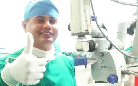 DRISHTI Eye Care Center(Best Eye Hospital,Phaco ,Cataract ,Laser ,Contact Lens, Squint,Glaucoma,Retina ,Cornea,Diabetic eye,eye Trauma, ROP, Paediatric ophthalmology,Uveia ,)Dr Arvind Singh Best eye Surgeon of SANKARA NETHRALAYA,Chennai. image