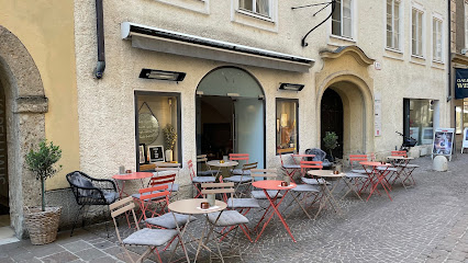 nyt - Restaurant Salzburg - Sigmund-Haffner-Gasse 18, 5020 Salzburg, Austria